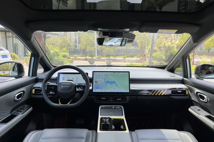 Used AION Y 2022 70 Tech Edition Lithium Iron Phosphate
