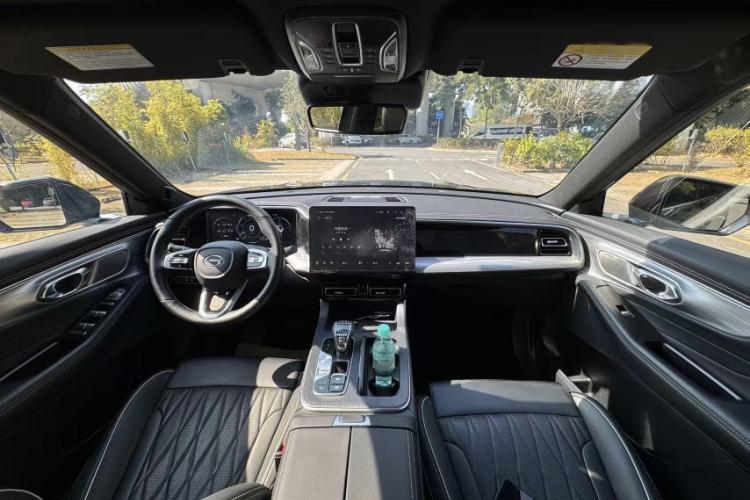 Used GAC Trumpchi GS8 2024 Linghang Series 2.0 TGDI Four-Wheel Drive Luxury Smart Connectivity Version