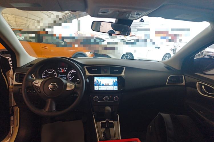 Used Nissan Sylphy 2022 Classic 1.6XL CVT Luxury Edition Center Console
