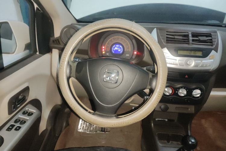 Used Zotye Z100 2013 1.0L Comfort Model