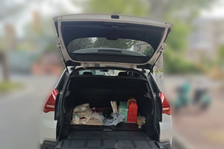 Used Peugeot 3008 2013 1.6THP Automatic Prestige Edition Trunk