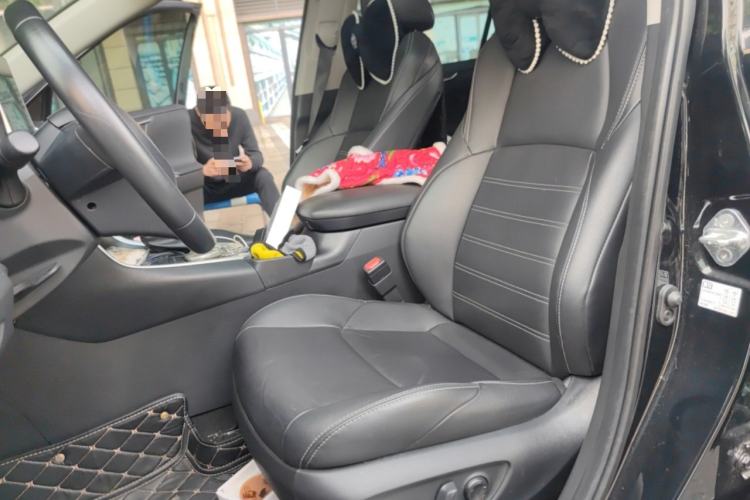 Used Toyota Wildlander 2022 2.0L CVT Two-Wheel Drive Luxury PLUS Edition Left Front Seat