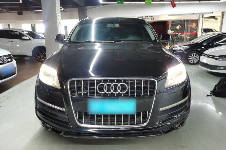 Used Audi Q7 2014 35 TFSI Off-road Model
