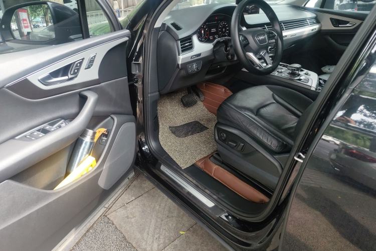 Used Audi Q7 2018 45 TFSI Technology Edition
