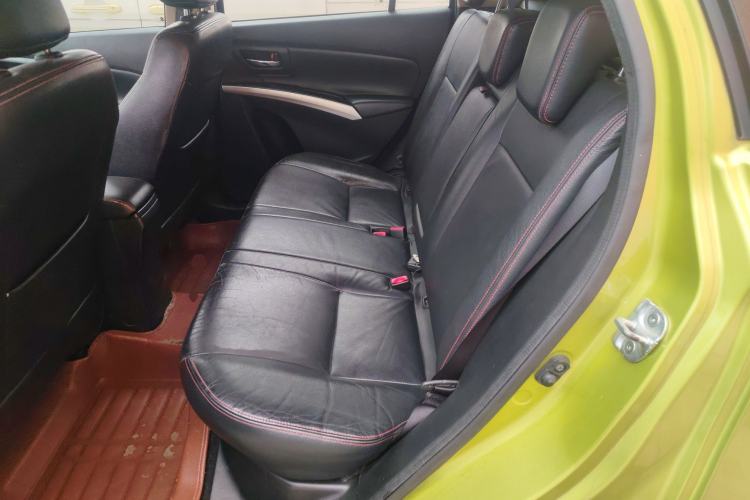 Used Suzuki S-Cross 2014 1.6L CVT Two-Wheel Drive Elite Version