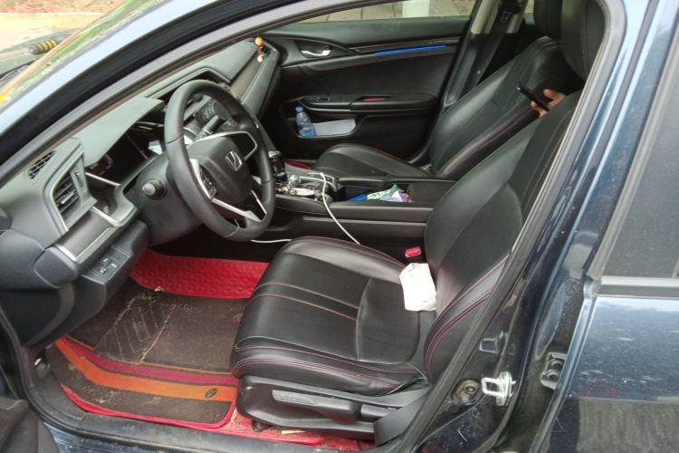 Used Honda Civic 2016 220TURBO CVT Luxury Edition
