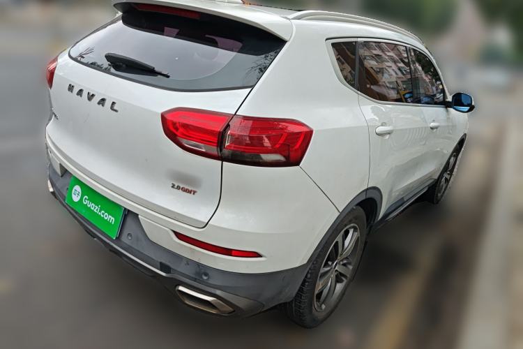Used Haval H6 2017 Red Label 2.0T Automatic Two-Wheel Drive ZhiShang Model