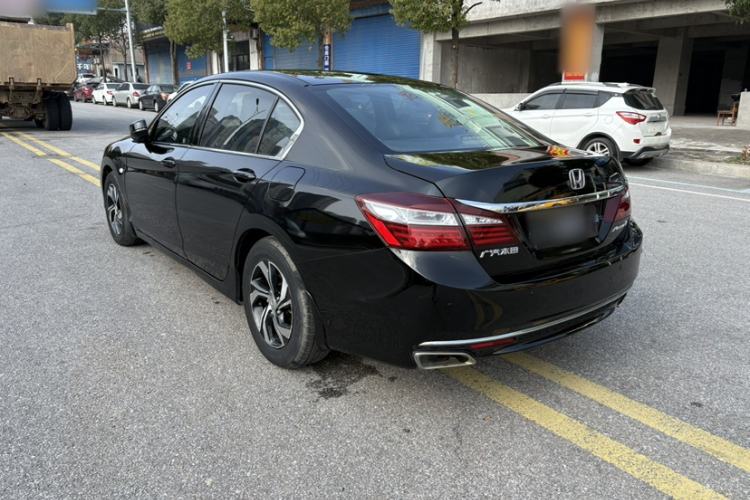 Used Honda Accord 2016 2.0L Comfort Edition
