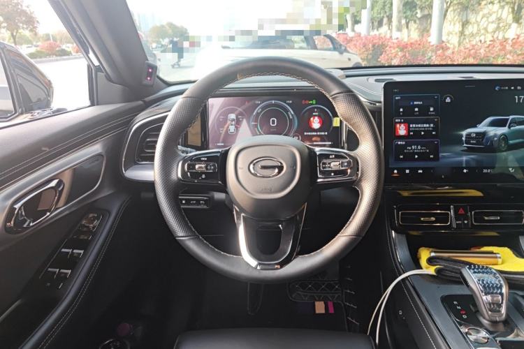 Used GAC Trumpchi GS8 2022 Double-Energy Series 2.0TM Four-Wheel Drive Premium Edition (7 Seats) Steering Wheel