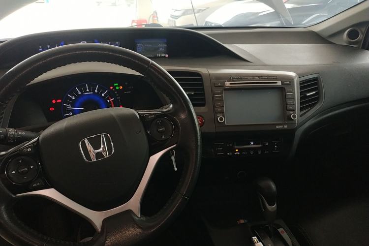 Used Honda Civic 2013 10th Anniversary 1.8L Automatic Luxury Edition

