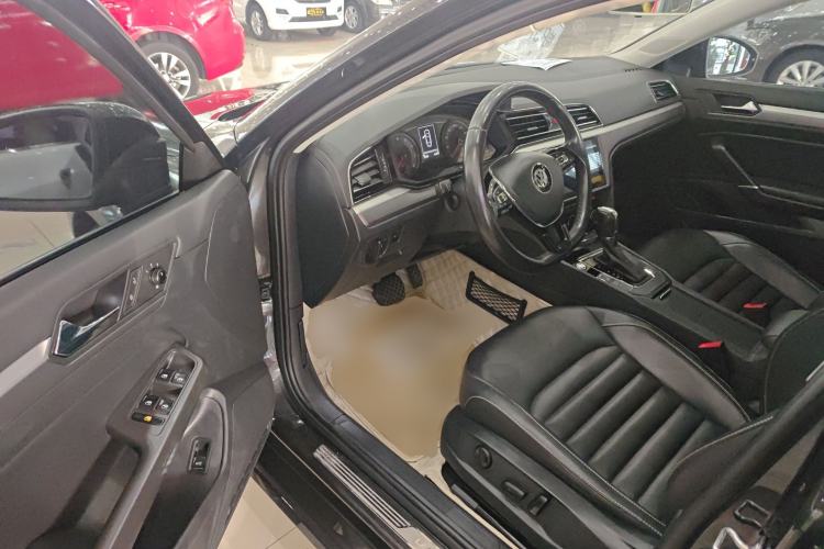 Used Volkswagen Lamando 2019 280TSI DSG Comfort Edition China VI standard Driver Seat