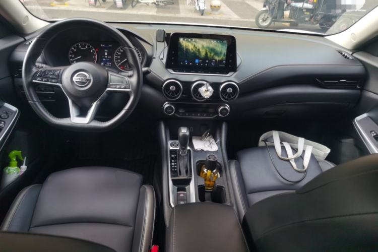 Used Nissan Sylphy 2022 1.6L XL CVT Enjoyment Edition Center Console