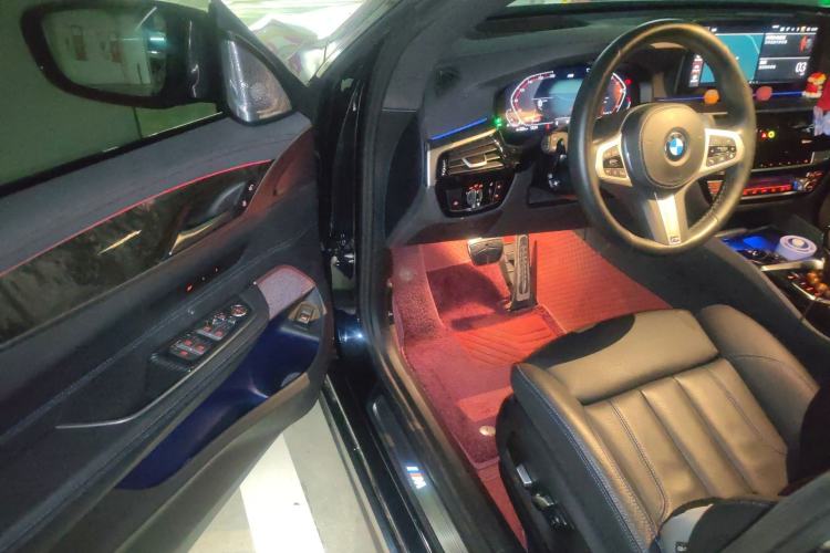 Used BMW 6 Series GT 2024 630i M Sport Luxury Package Driver Seat