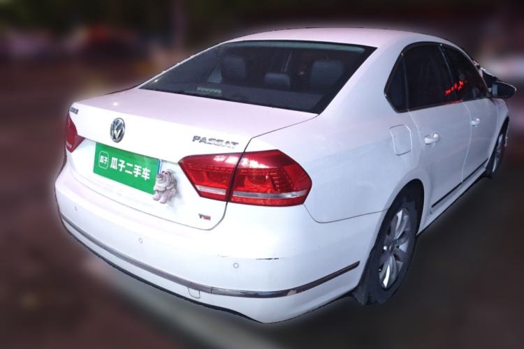 Used Volkswagen Passat 2014 1.8TSI DSG Prestige Edition Rear Right 45 Deg