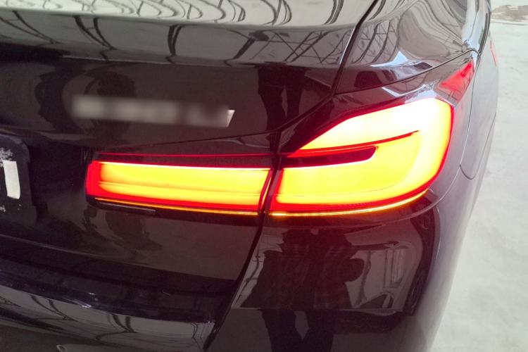 Used BMW 5 Series 2023 530Li Leading Model M Sport Package Right Rear Taillight