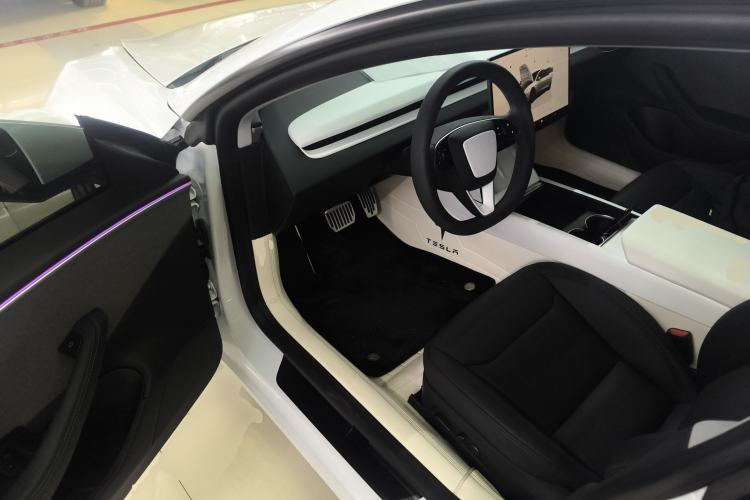 Used Tesla Model 3 2023 Rear-Wheel-Drive Version