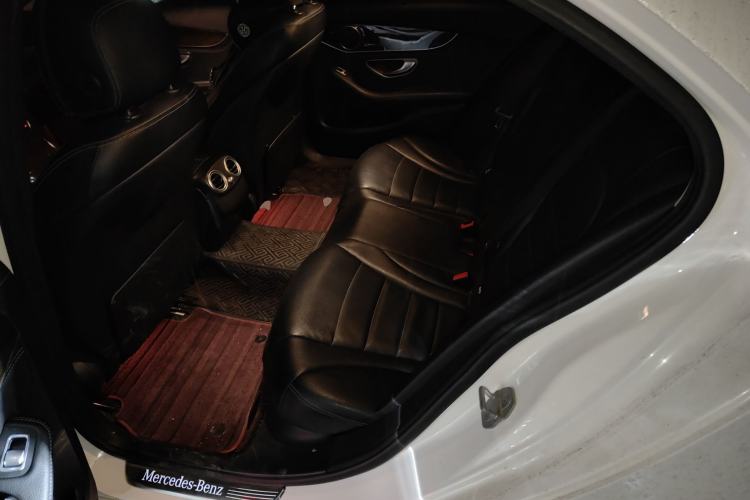 Used Mercedes-Benz C-Class 2015 Facelift C 200 L
