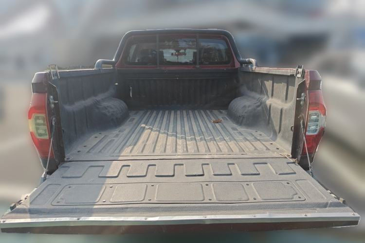 Used SAIC MAXUS T60 2017 2.8T Diesel Automatic 4x4 High-Ride Elite Long-Body China V Standard