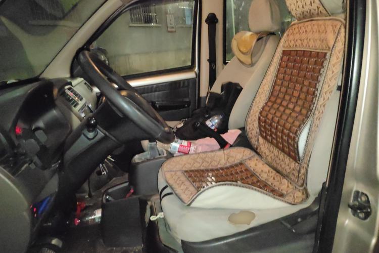 Used Wuling Rongguang 2014 1.2L S Base Model