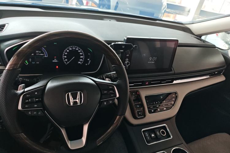 Used Honda Elysion 2022 2.0L eHEV Luxury First Edition