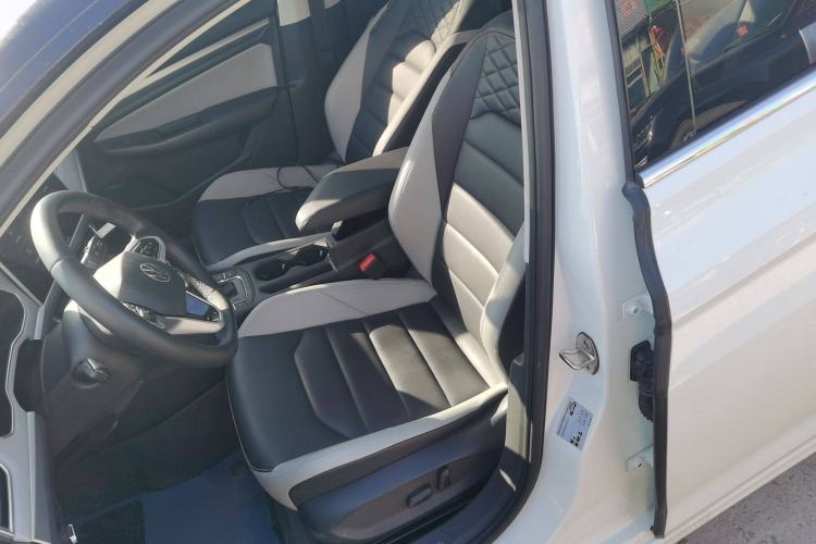 Used Volkswagen Bora 2023 300TSI DSG Prestige Edition