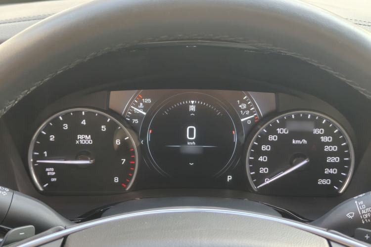 Used Cadillac XT5 2018 25T Luxury Model