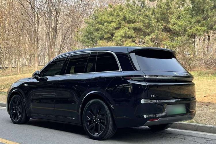 Used Li Auto L8 2023 Pro Model
