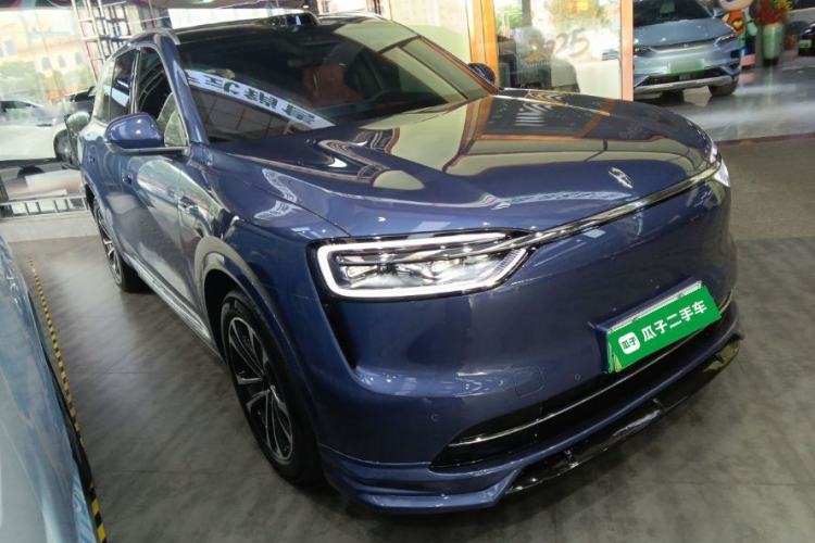 Used Hima AITO M7 2026 Model Range-Extending Ultra All-Wheel Drive 5-Seater Version Front Right 45 Deg