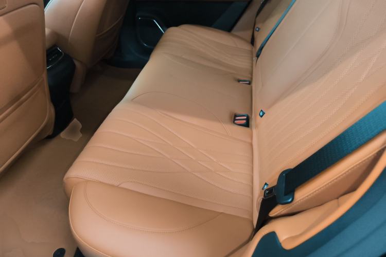 Used CHANGAN NEVO Q07 2025 215 Prestige Edition Left Rear Seat