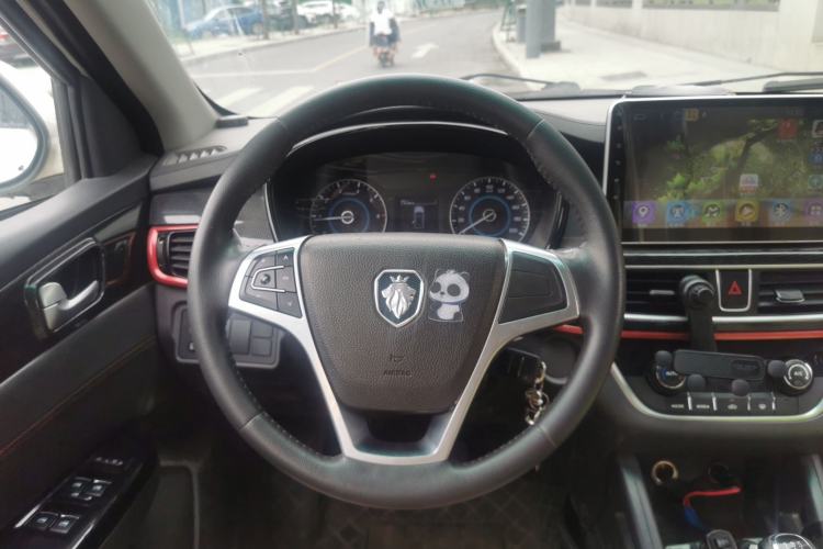 Used Foton Jiatu im8 2017 1.5L Zhishang Model

