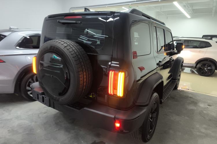 Used Tank 300 2024 2.0T Challenger Rear Right 45 Deg