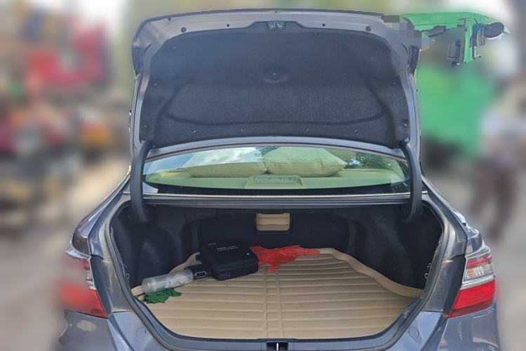 Used Toyota Camry 2015 2.0G Luxury Edition
