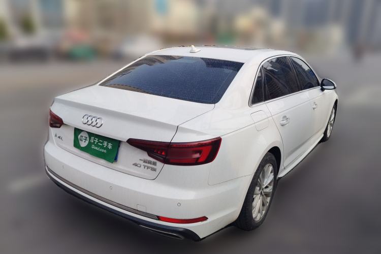 Used Audi A4L 2019 40 TFSI Ambition China VI
