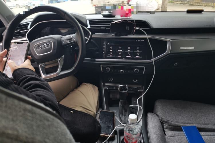 Used Audi Q3 2023 35 TFSI Fashion Dynamic Model (1.4T) Interior 2