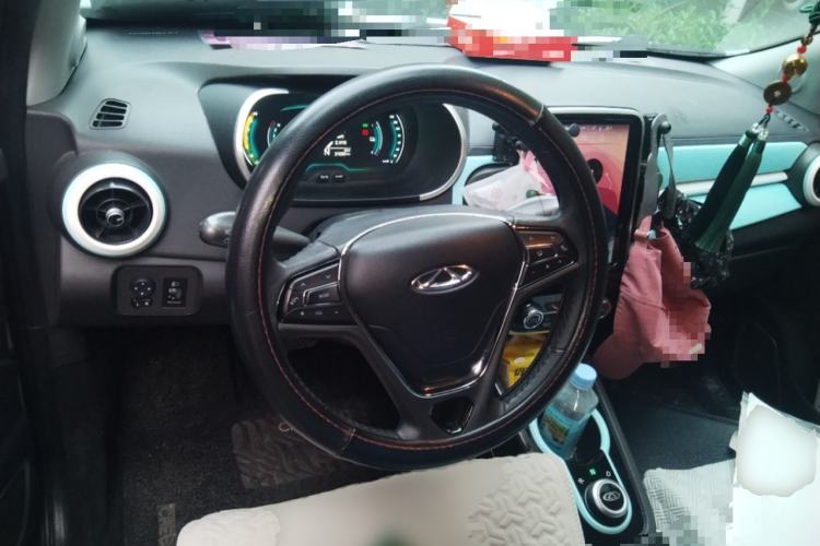 Used Chery QQ Little Ant 2021 150 000 Yuan Ant Fan Edition Ant Trend Version Lithium Iron Phosphate Steering Wheel