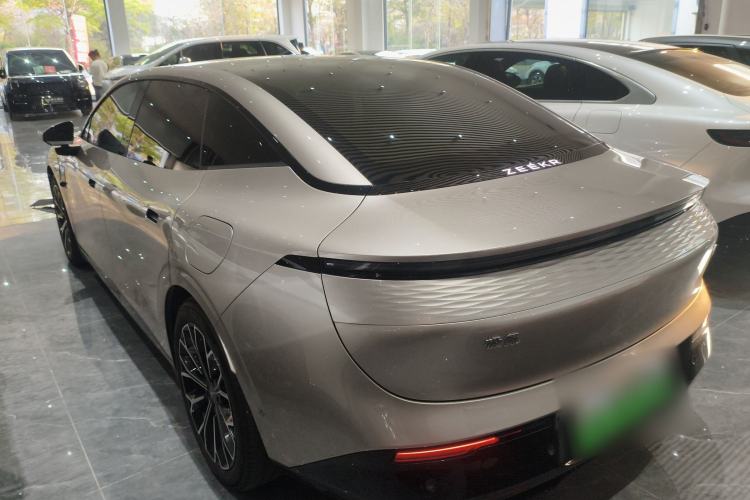 Used Zeekr 007 2025 Long-Range Rear-Wheel-Drive Intelligent Driving Version 100 kWh