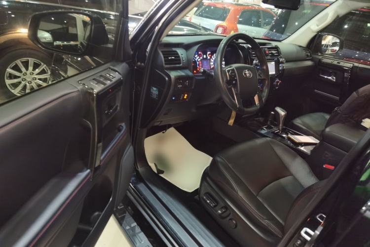 Used Toyota 4Runner 2018 4.0L Parallel Import