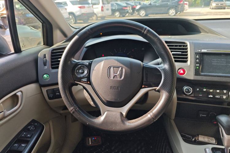 Used Honda Civic 2014 1.8L automatic comfort version