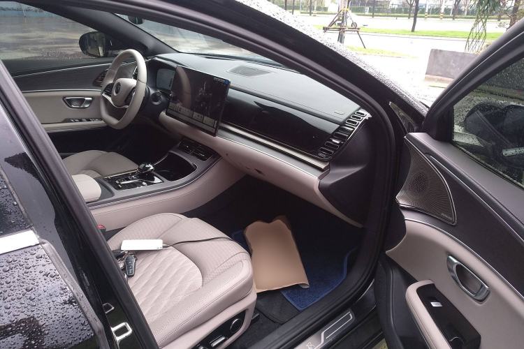 Used BYD Han 2025 DM-i Intelligent Driving Edition 125KM LiDAR Flagship Model
