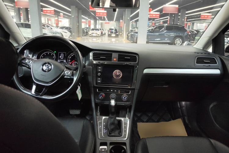 Used Volkswagen Golf 2019 200TSI DSG Comfort & Ambition Edition China VI Standard