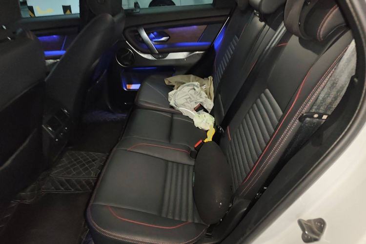 Used Land Rover Discovery Sport 2023 249 PS R-Dynamic HSE Luxury Custom Edition
