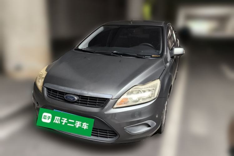 Used Ford Focus 2012 Sedan Classic 1.8L Automatic Base Model