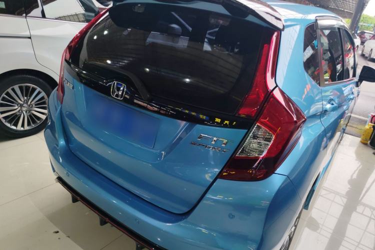 Used Honda Fit 2018 1.5L CVT Trendy Sports Edition
