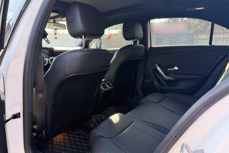 Used Mercedes-Benz A-Class 2022 Restyled A 200 L Sport Sedan Fashion Version