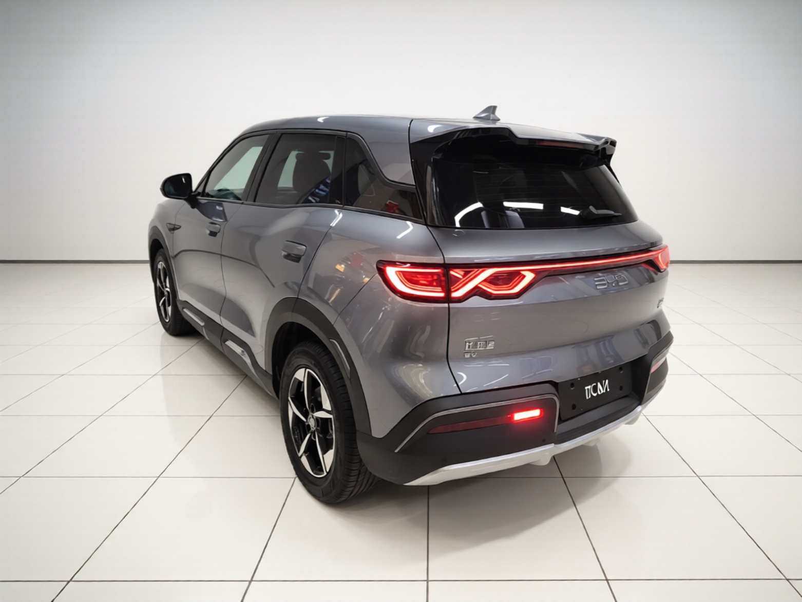 BYD Yuan UP 2024 401KM Leading Edition — снимка 4