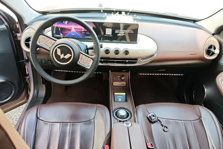 Used Wuling Bingo 2023 333 km Lingxi Connected+ Version
