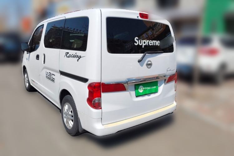 Used Nissan NV200 2016 Revised Version 1.6L Manual - Zunya Trim Rear Left 45 Deg