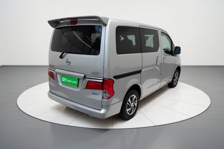 Used Nissan NV200 2018 1.6L CVT Luxury Model Exterior 5