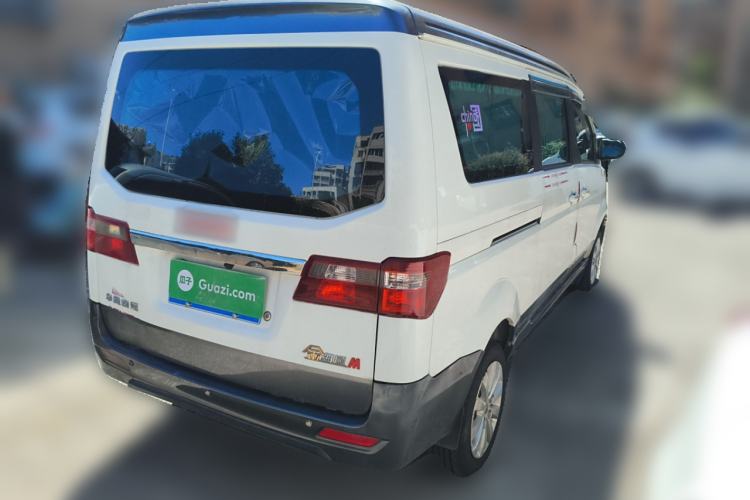 Used Jinbei Gold Hiace M Classic 2022 1.5L Travel Lion Passenger Van 7 Seats