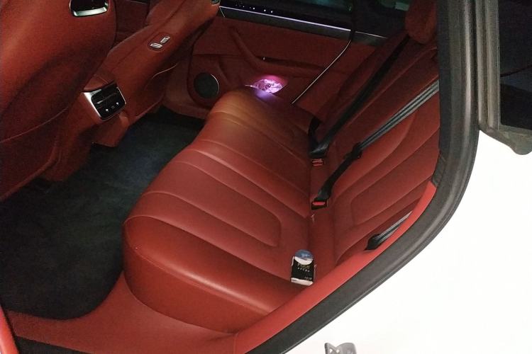 Used Hima Luxeed S7 2024 Pro Rear-Drive Long-Range Version Left Rear Seat